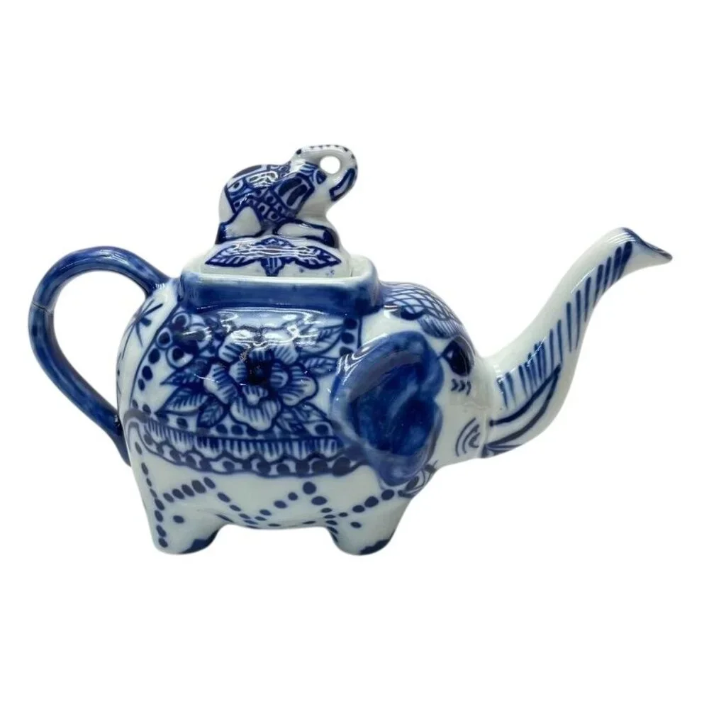 Blue & White Elephant Teapot with Lid | Chinoiserie Style - Picture 1 of 7